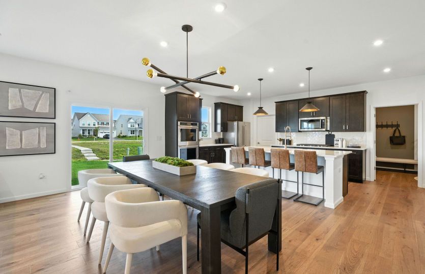 Cozy cafe for casual or formal dining
