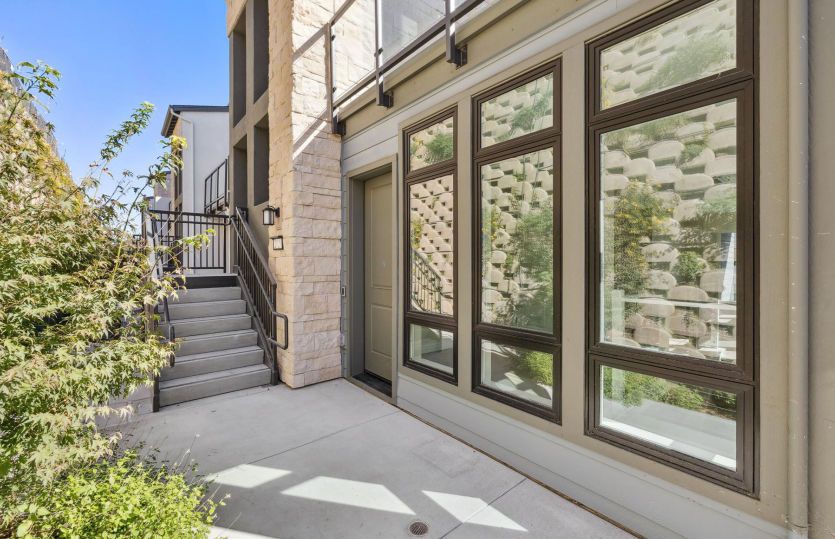 Plan E corner unit