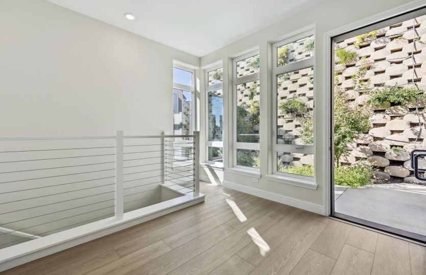 entry flex space