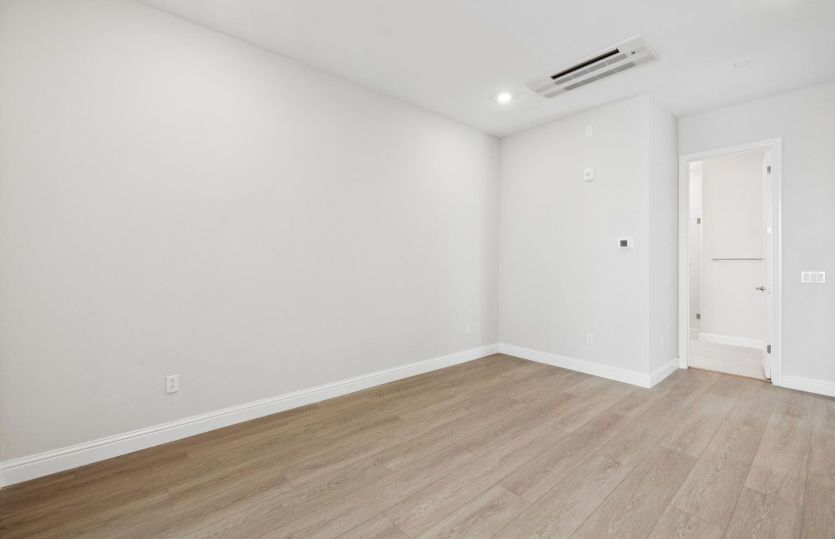 Primary suite