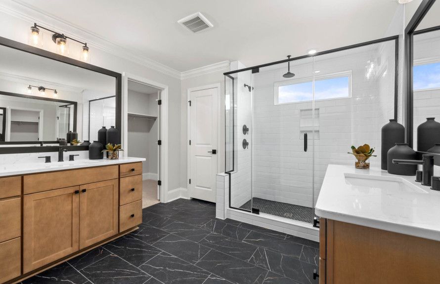 Owners Bathroom