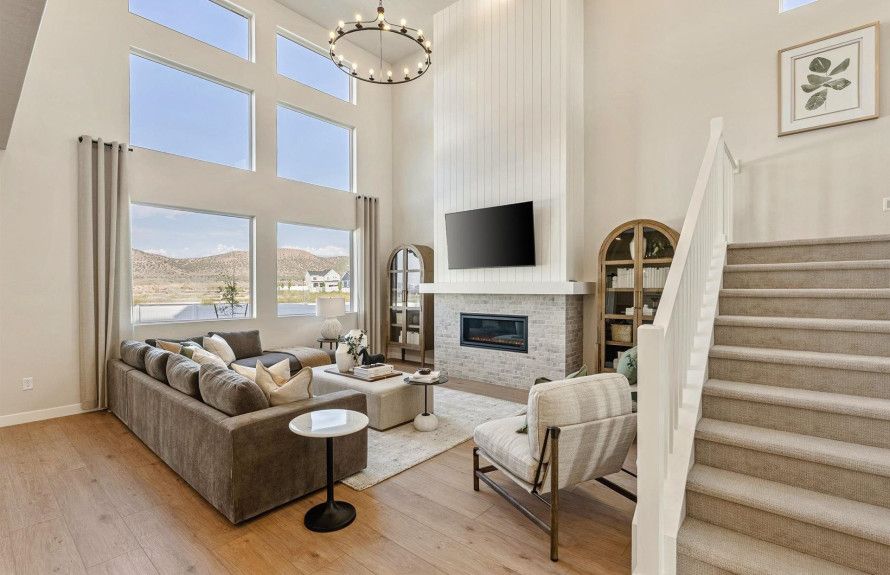 Natural Light-Filled Rooms