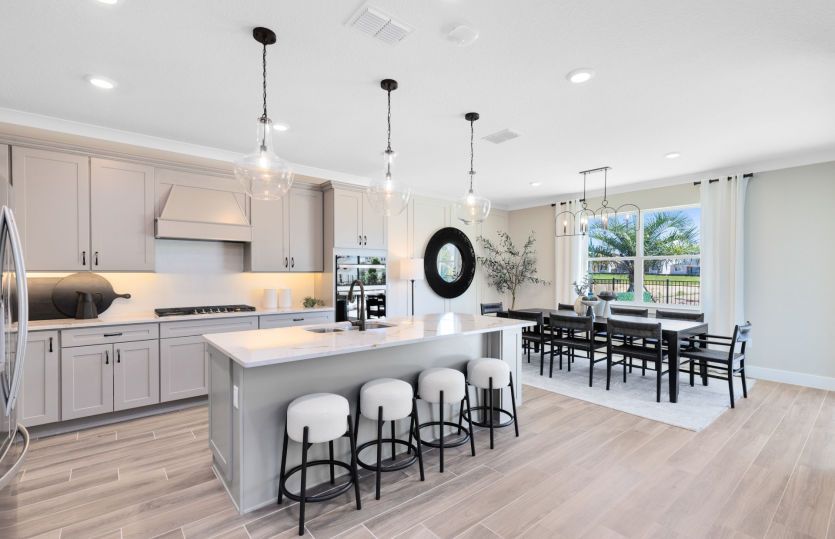 Eat-In Kitchen and Dining Area