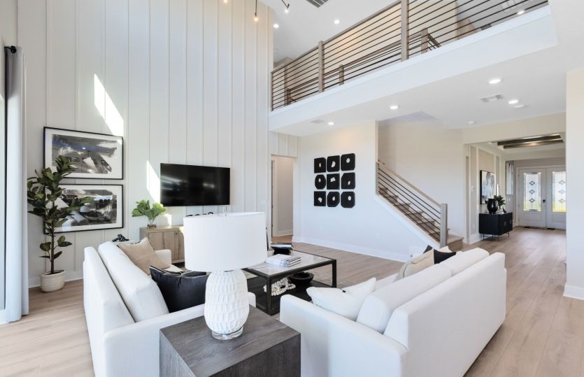 Open Concept 2-Story Home Design