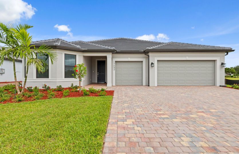 Renown - River Hall Country Club: Alva, Florida - Pulte Homes