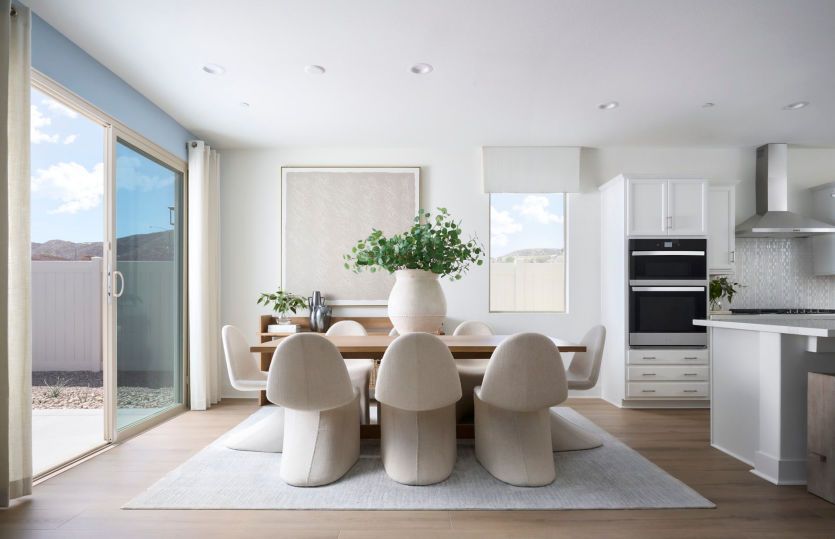 25049 Rocky Slope Circle. Menifee, CA 92585