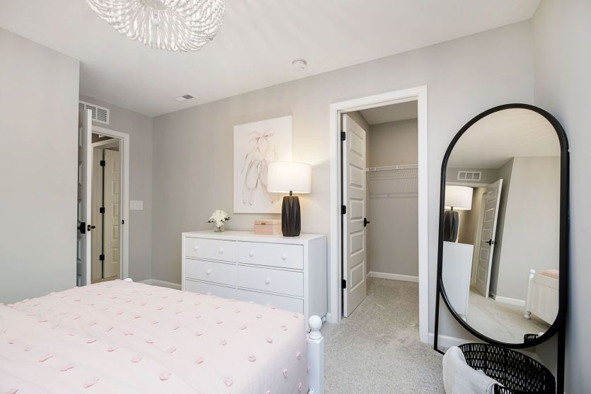 956 Rivendell Drive. Avon, IN 46123