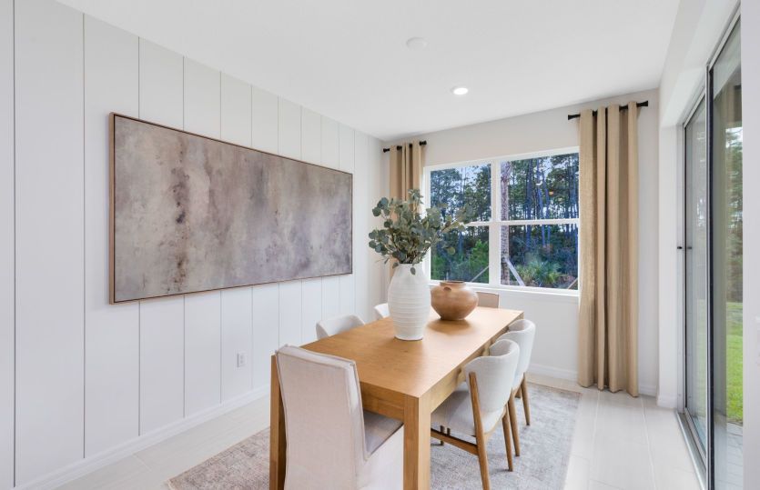 Dine in Natural Light