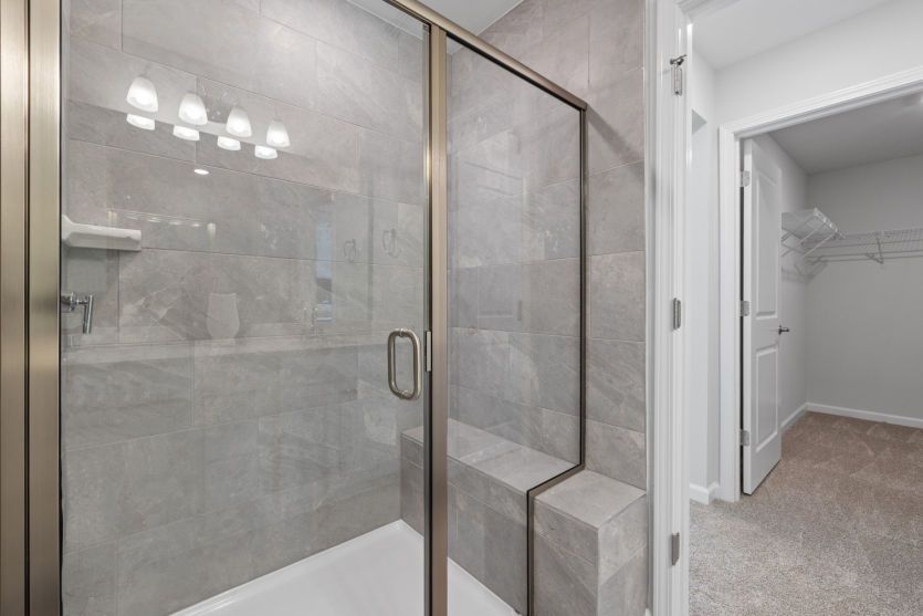 Relaxing Owners Bath with Walk-in Shower
