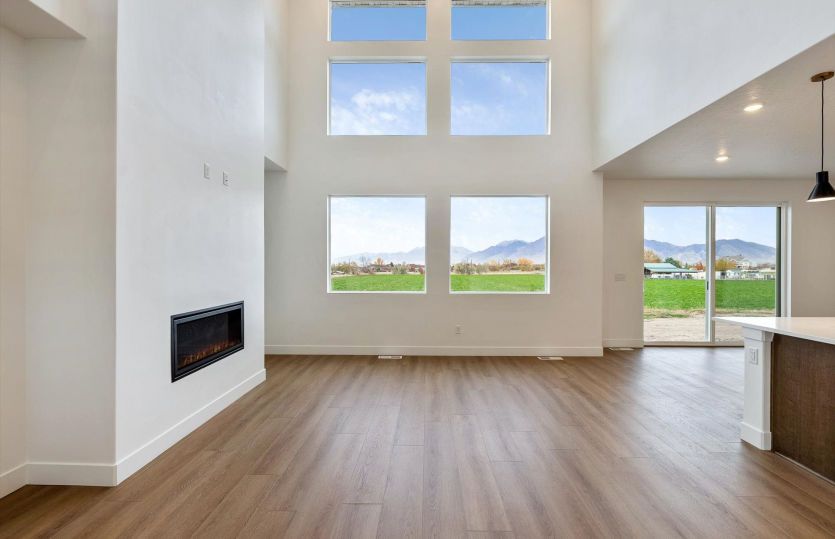 Light-Filled Gathering Rooms