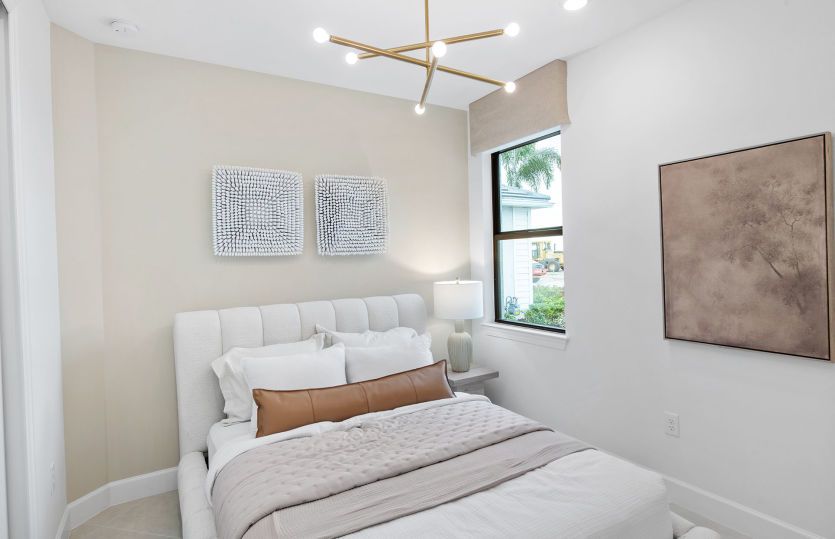 Secondary bedroom, perfect for over night guests