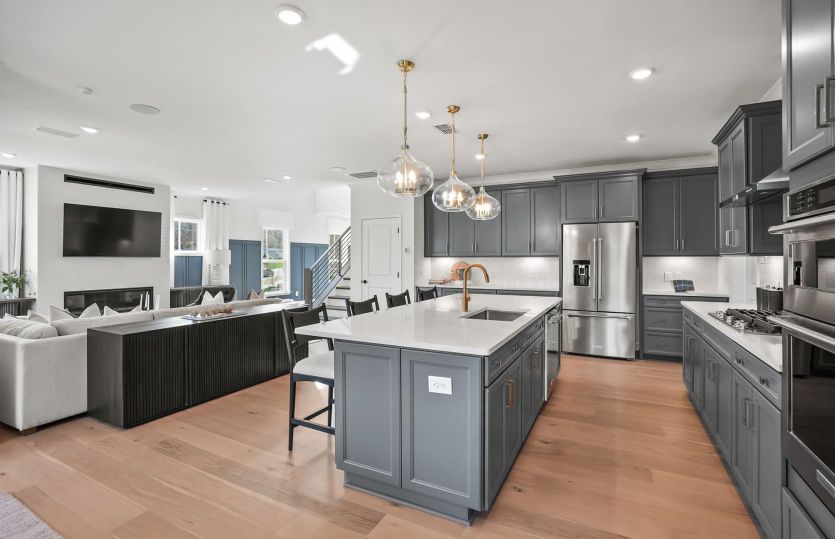 Spacious Open Kitchen