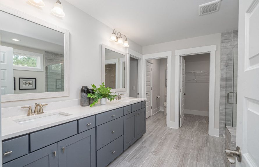 Owner's Bath with Dual Sinks