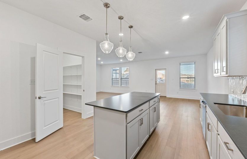 Open Kitchen