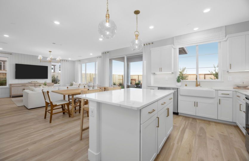 Open kitchen with access to the backyard
