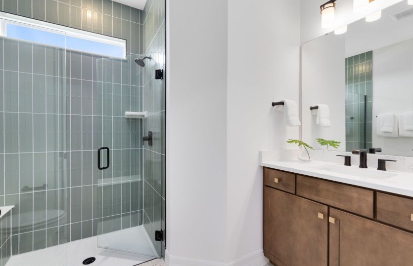 Serena AllGen | Bathroom