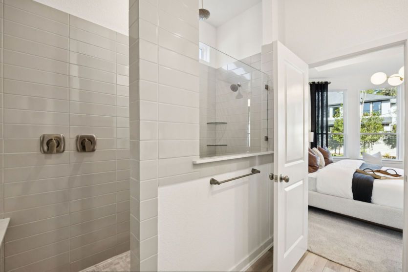 Owners Bath