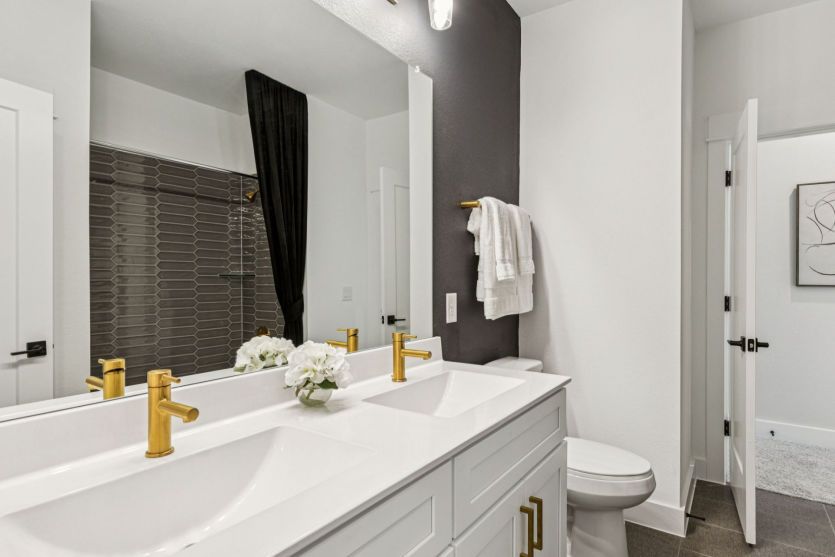 Secondary Bath