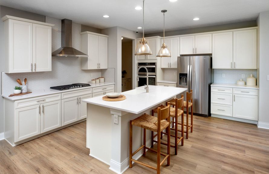 Spacious Kitchen Islands