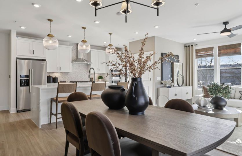 Café Space off Kitchen and Gathering Room