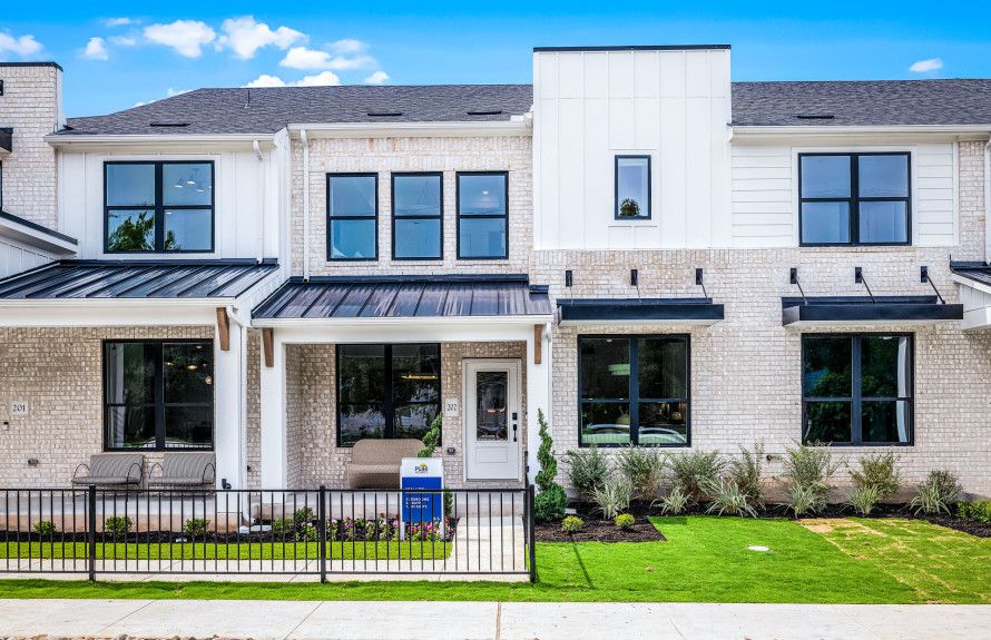 Monarch on Main Model Homes