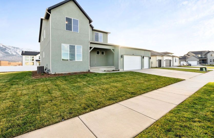 1034 E 250 South St (Canyonlands)