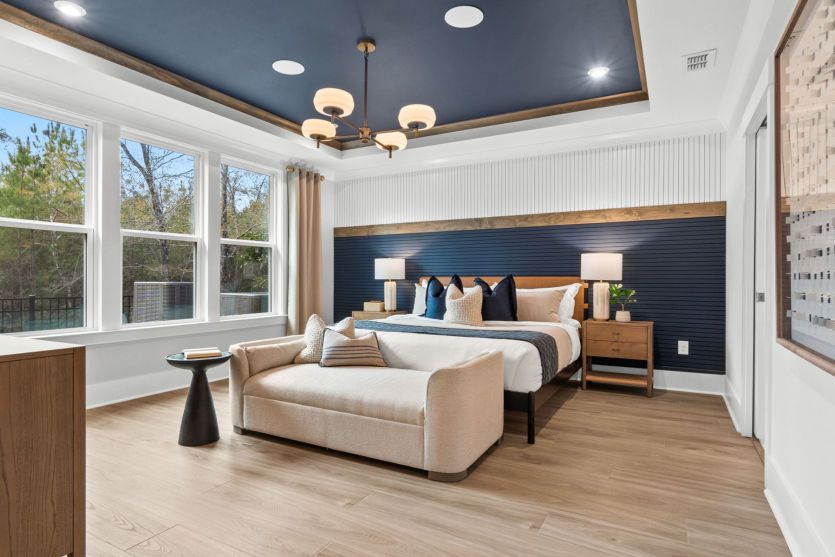 Owner's Suite, Model Representation