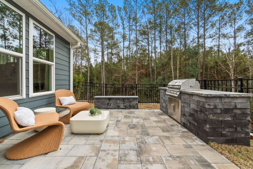 Patio, Model Representation