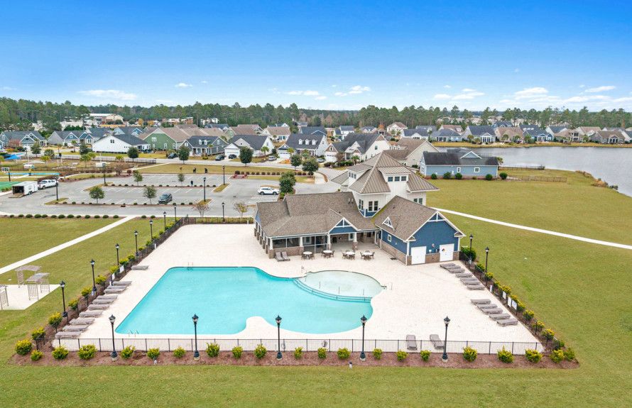 Relax with lakeside views