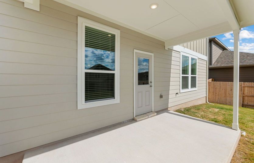 529 Madelines Meadow Ln (Sandalwood)