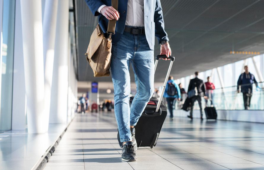 10 minutes to PTI Airport