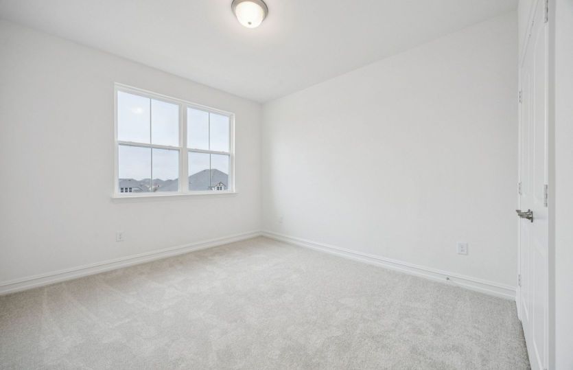 Secondary bedroom
