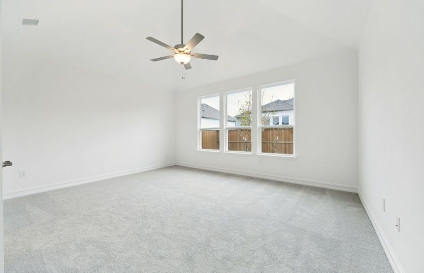 Spacious owner's suite *photos may depict options and features that aren't available