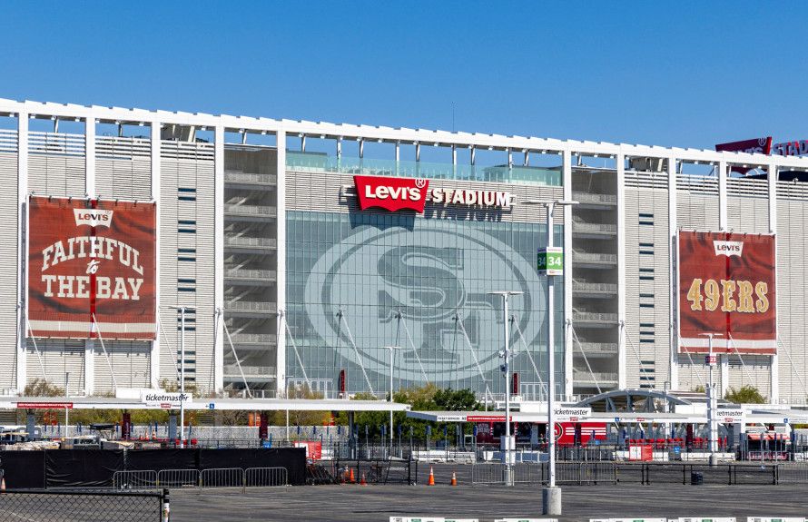 Proximity to Levi Stadium