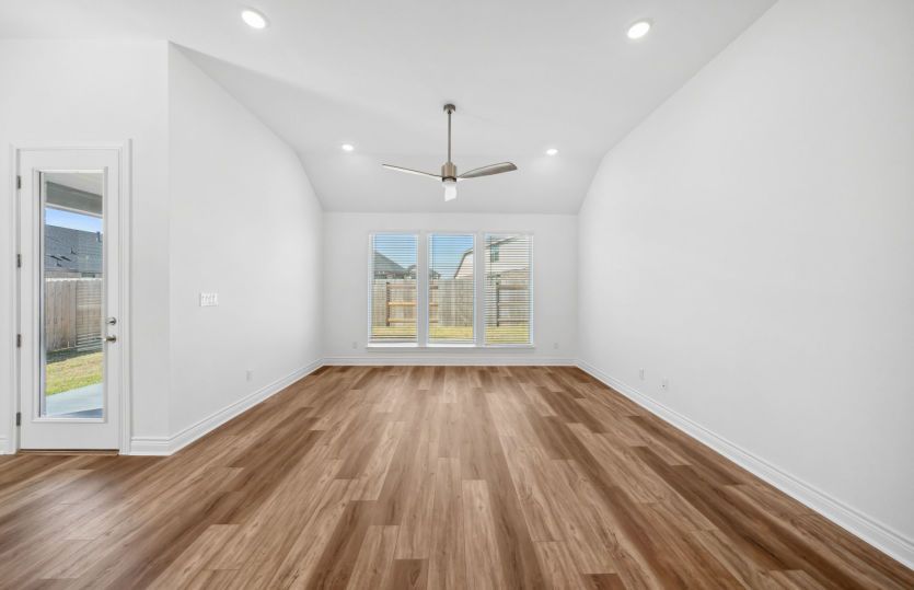 Spacious Gathering Room