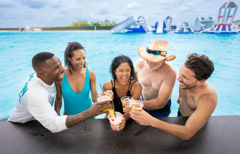 Swim-Up Bar