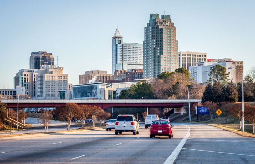 20 Minutes to Downtown Raleigh