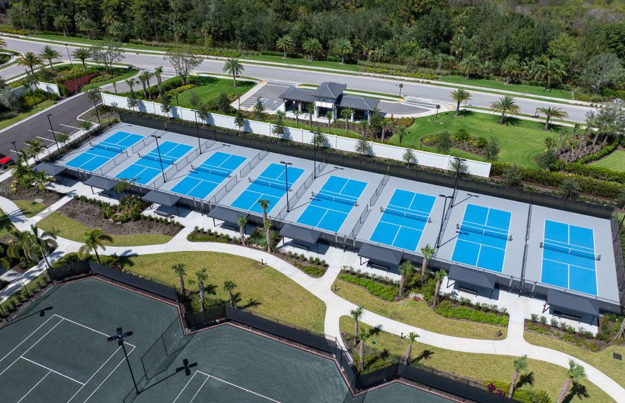 8 Pickleball Courts