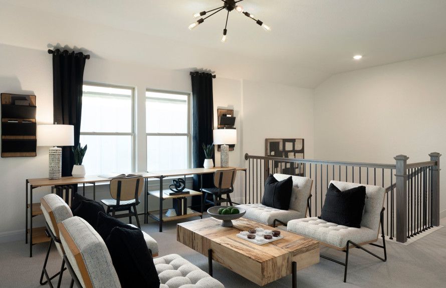 Cozy Upstairs Loft