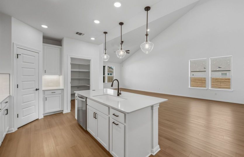 Open Kitchen