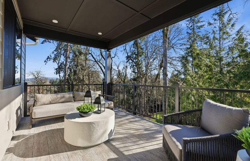 Upstairs balcony