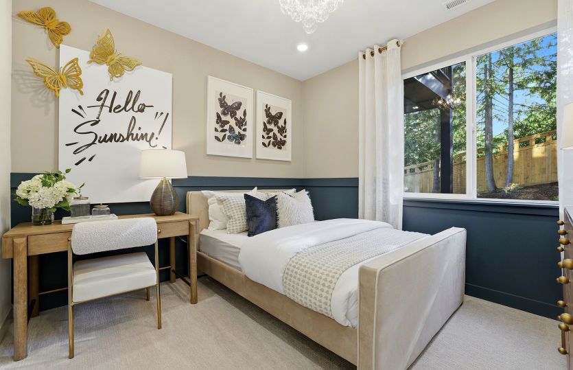 Secondary bedroom