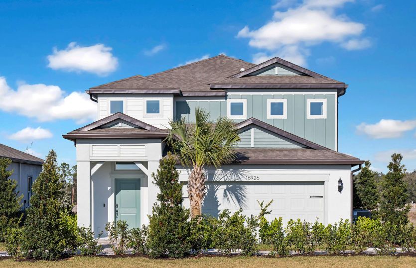 Pinecrest Exterior
