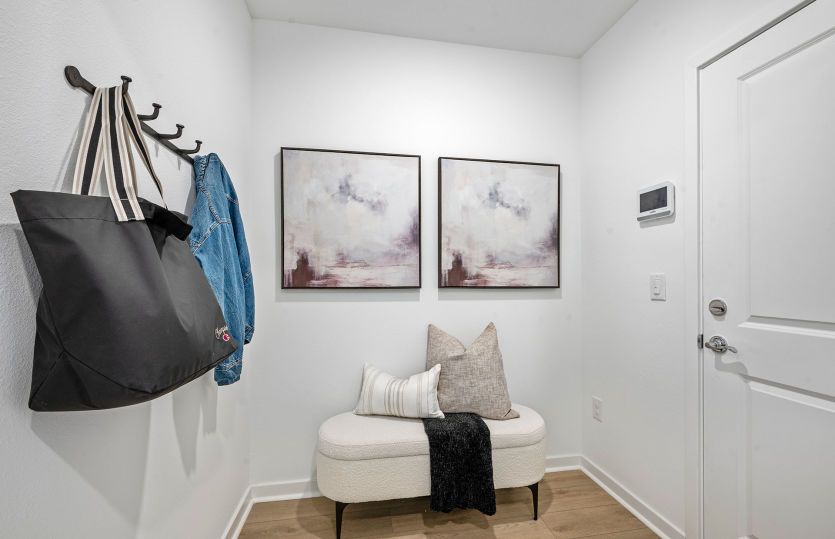 Spacious Entry to Garage