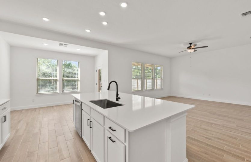 Open Kitchen