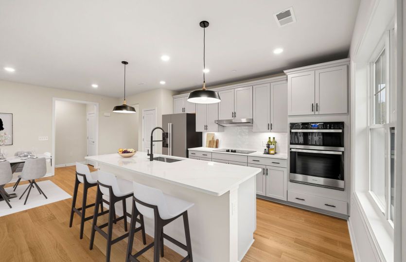 Lincoln - 399 Neponset: Canton, Massachusetts - Pulte Homes