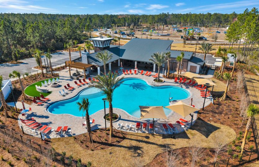 Resort-Style Pool