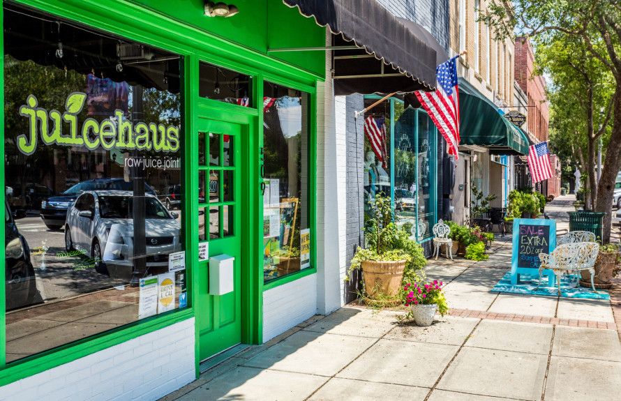 Explore Neighborhood Favorites