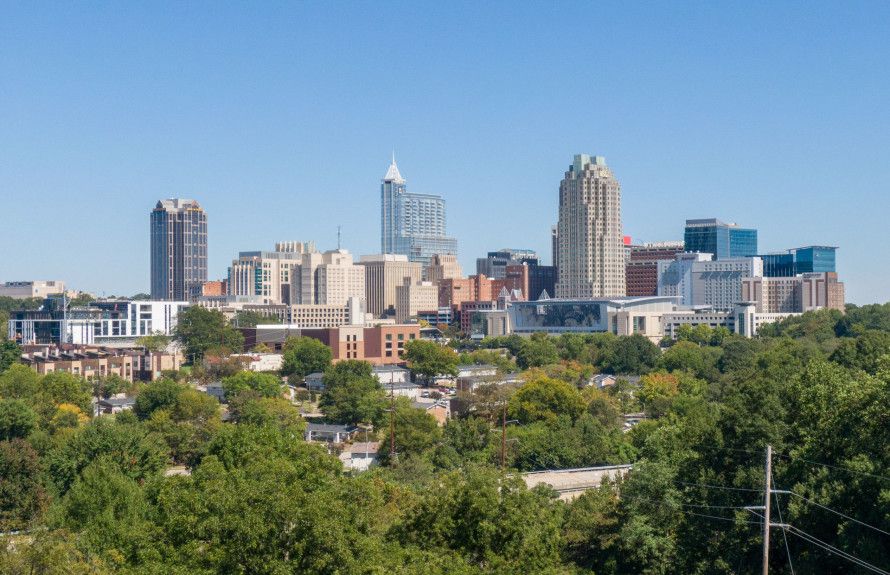 20 minutes to Downtown Raleigh