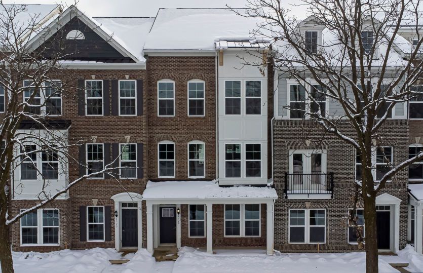 Halston with Loft - Towns on the Parkway: Dublin, Ohio - Pulte Homes